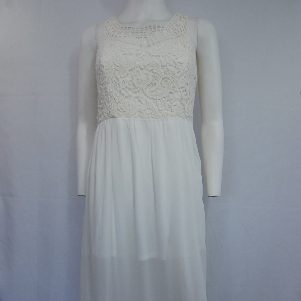 Dani Collection Long White Knit Top Dress